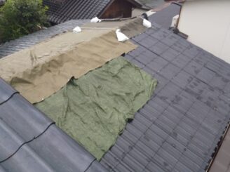 既存　セメント瓦（かわらU）　雨漏り有り