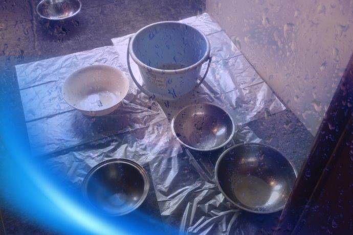 下関市で雨漏りが起きる主な原因と侵入口