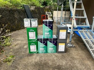 使用する塗料は事前に写真を撮影しお客様にお伝えします。