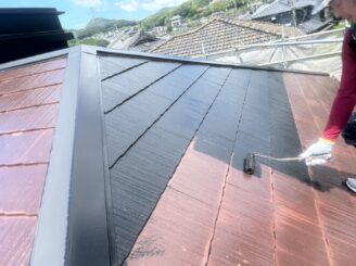 屋根の塗装もスタート!