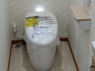 新規便器取付け