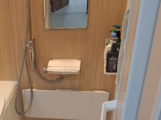 マグネット対応壁パネル、ワイドレバー水栓